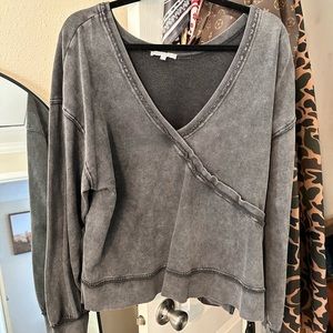 Sz Large- Z-Supply Active sweatshirt.